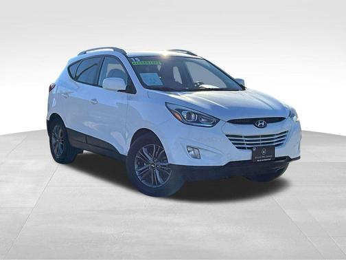 2015 Hyundai TUCSON SE