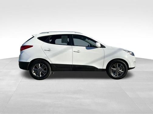 2015 Hyundai TUCSON SE