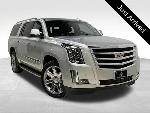 2018 Cadillac Escalade ESV Luxury