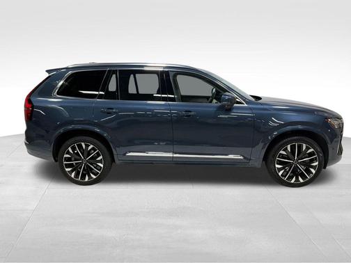 Denim Blue Metallic 2026 Volvo XC90 Ultra, B6 AWD Gas (mild hybrid), Gasoline, Bright, 7 Seats