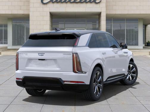 2025 Cadillac Escalade IQ Luxury