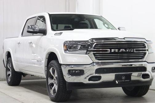 Photo 1 of 36 of 2019 RAM 1500 Laramie