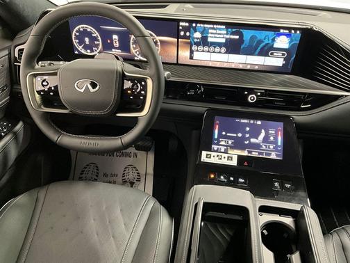 2026 INFINITI QX80 AUTOGRAPH AWD