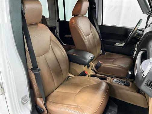 2018 Jeep Wrangler JK Unlimited Sahara