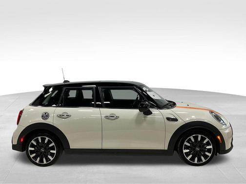 2022 MINI Hardtop Cooper S
