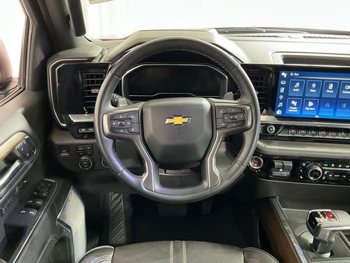 Radiant Red Tintcoat 2023 Chevrolet Silverado 1500 High Country