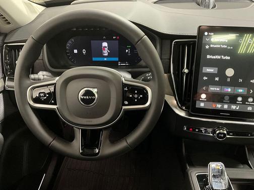 2026 Volvo XC90 Plug-In Hybrid Ultra, T8 AWD, Electric/Gasoline, Bright, 7 Seats