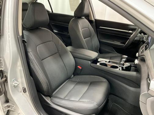 2024 Nissan Altima 2.5 SL