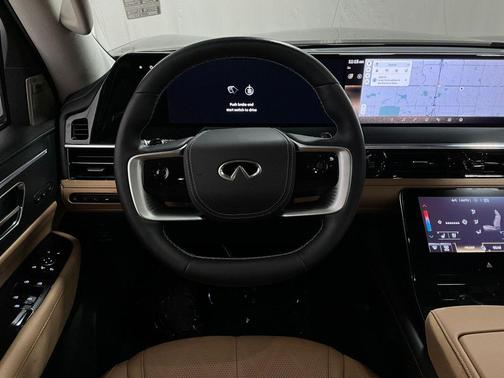 2025 INFINITI QX80 SENSORY AWD