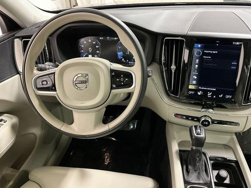 2018 Volvo XC60 T5 Inscription