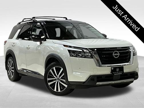 2024 Nissan Pathfinder Platinum 4WD
