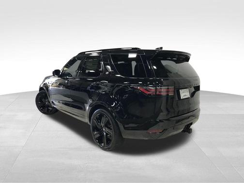 Santorini Black Metallic 2025 Land Rover Discovery P300 Dynamic SE