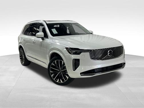 2025 Volvo XC90 Plug-In Hybrid T8 Plus 7-Seater