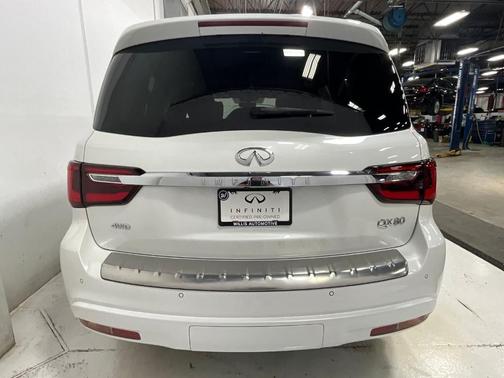 2022 INFINITI QX80 SENSORY