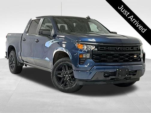 2022 Chevrolet Silverado 1500 Custom