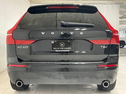 2018 Volvo XC60 T6 Momentum