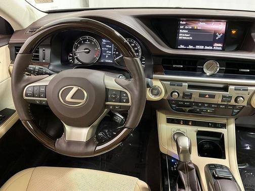 2018 Lexus ES 350 Base