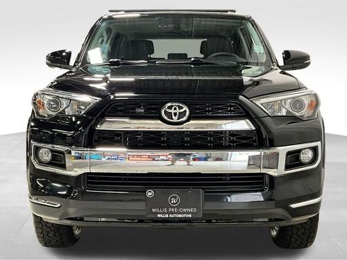 Midnight Black Metallic 2017 Toyota 4Runner Limited