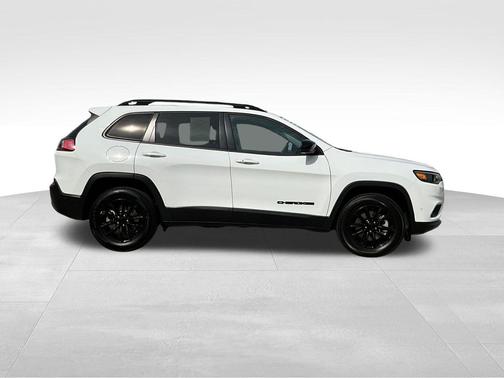 2023 Jeep Cherokee Altitude