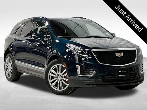 2025 Cadillac XT5 Sport