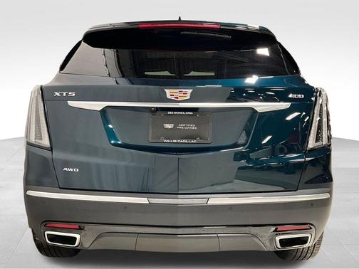 2025 Cadillac XT5 Sport