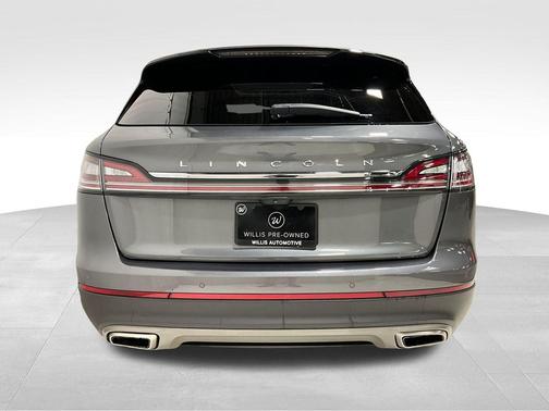 2021 Lincoln Nautilus Reserve