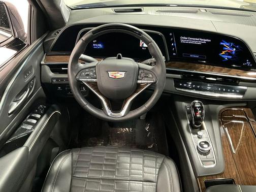 2023 Cadillac Escalade ESV Premium Luxury Platinum