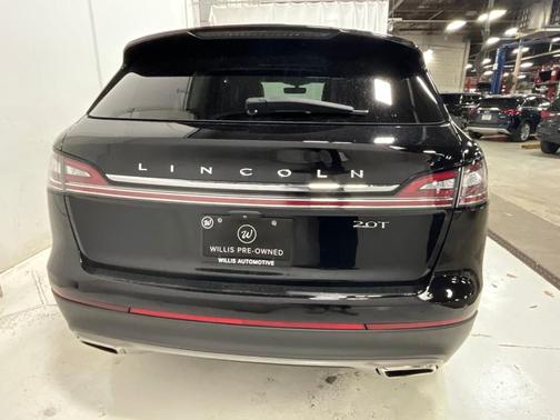 2020 Lincoln Nautilus Reserve