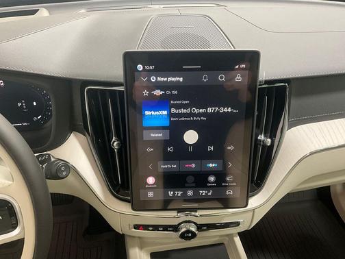 2026 Volvo XC60 B5 Ultra