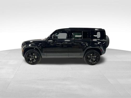 2026 Land Rover Defender P300 S