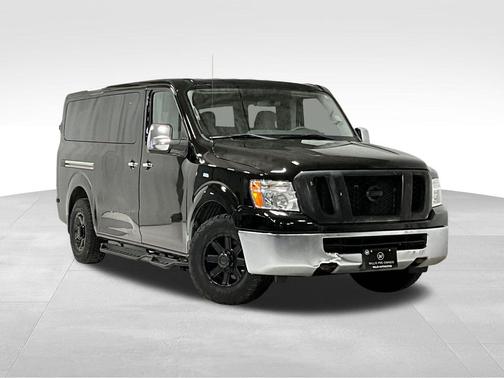 2018 Nissan NV Passenger NV3500 HD S V6