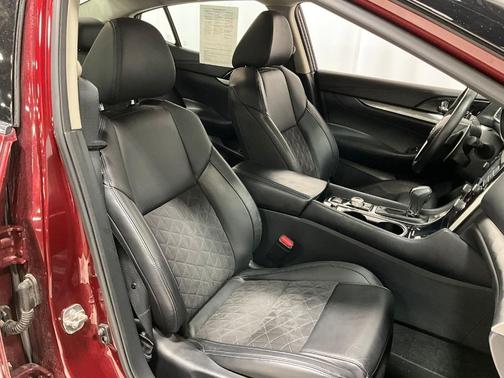 2017 Nissan Maxima 3.5 SR