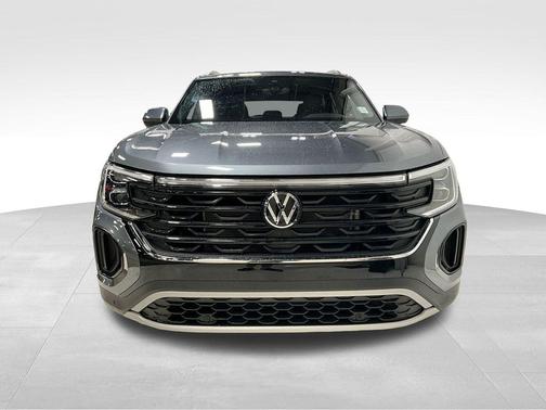 2024 Volkswagen Atlas Cross Sport 2.0T SE w/Technology 4MOTION