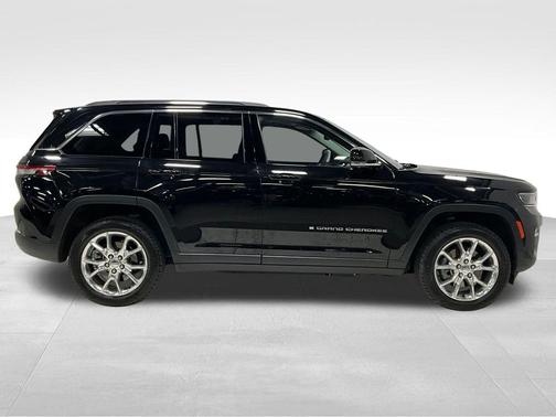 Diamond Black Crystal Pearlcoat 2022 Jeep Grand Cherokee 4xe Base