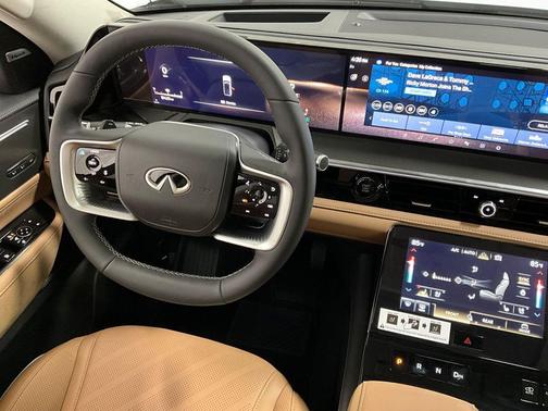 2026 INFINITI QX80 Luxe