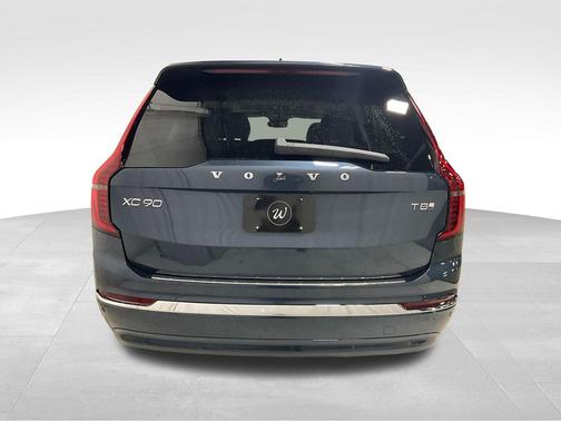 2026 Volvo XC90 Plug-In Hybrid Ultra, T8 AWD, Electric/Gasoline, Bright, 6 Seats