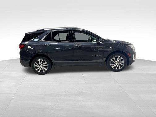 Iron Gray Metallic 2022 Chevrolet Equinox Premier w/1LZ