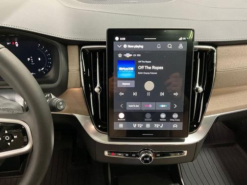 2026 Volvo XC90 Ultra Dark Theme, B6 AWD Gas (mild hybrid), Gasoline, 7 Seats