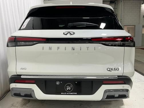 2025 INFINITI QX60 SENSORY