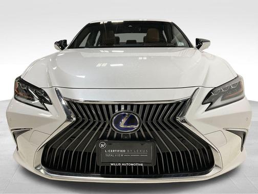 2019 Lexus ES 300h Ultra Luxury
