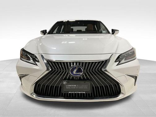 2019 Lexus ES 300h Ultra Luxury
