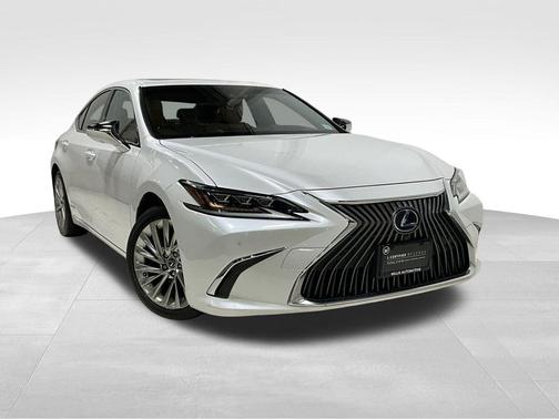 2019 Lexus ES 300h Ultra Luxury