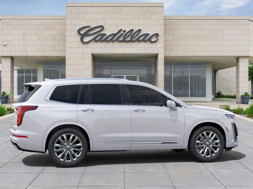 2025 Cadillac XT6 Premium Luxury AWD