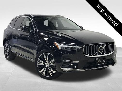Onyx Black Metallic 2022 Volvo XC60 B5 Inscription