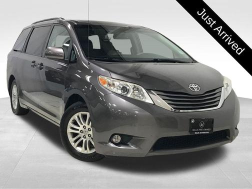 Predawn Gray Mica 2012 Toyota Sienna XLE