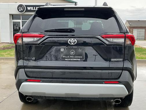 2023 Toyota RAV4 Adventure