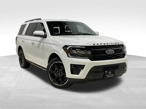 Star White Metallic Tri-Coat 2024 Ford Expedition Limited