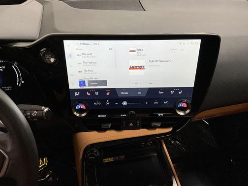 2025 Lexus NX 250 Premium