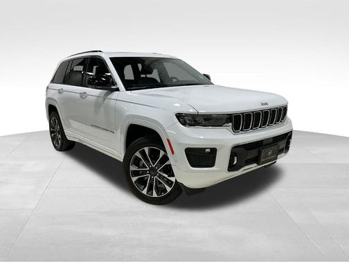 2022 Jeep Grand Cherokee Overland