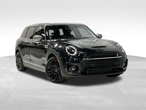 2023 MINI Clubman Cooper S ALL4